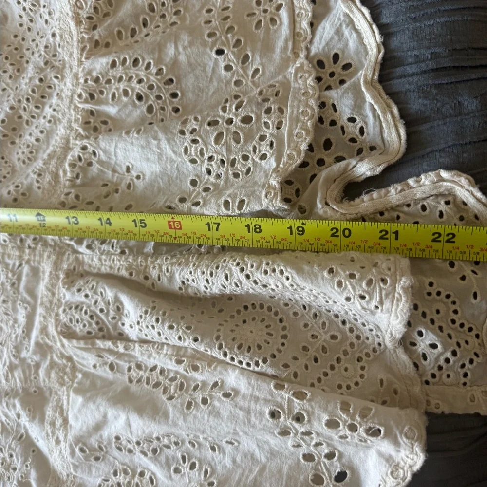 Magnolia Pearl Eyelit Selah Blouse NWOT - Picture 16 of 16